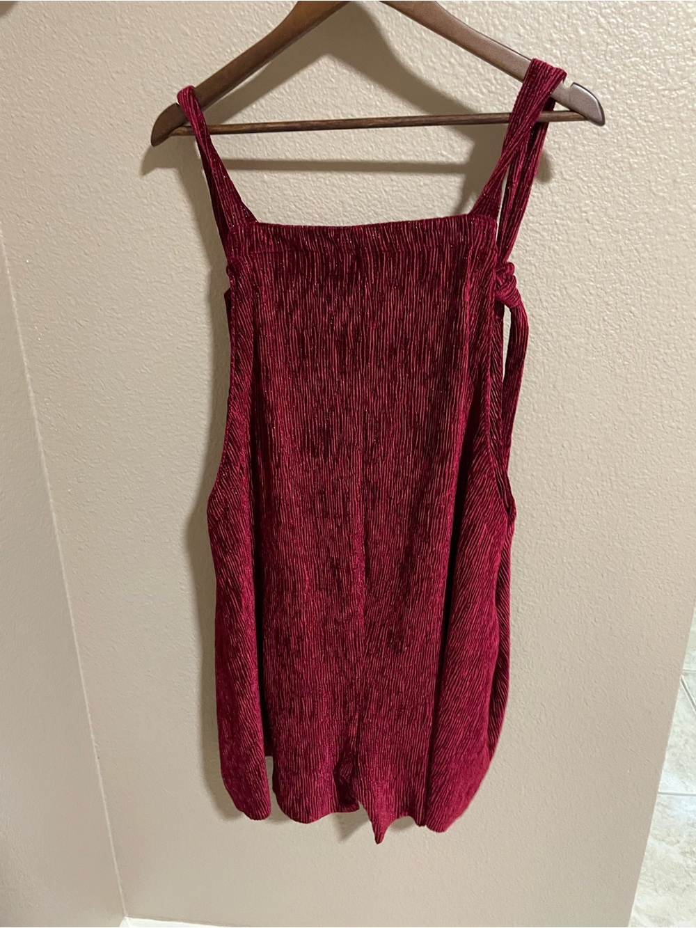 ARULA Crinkle Romper in Deep Burgundy Size C - 3X